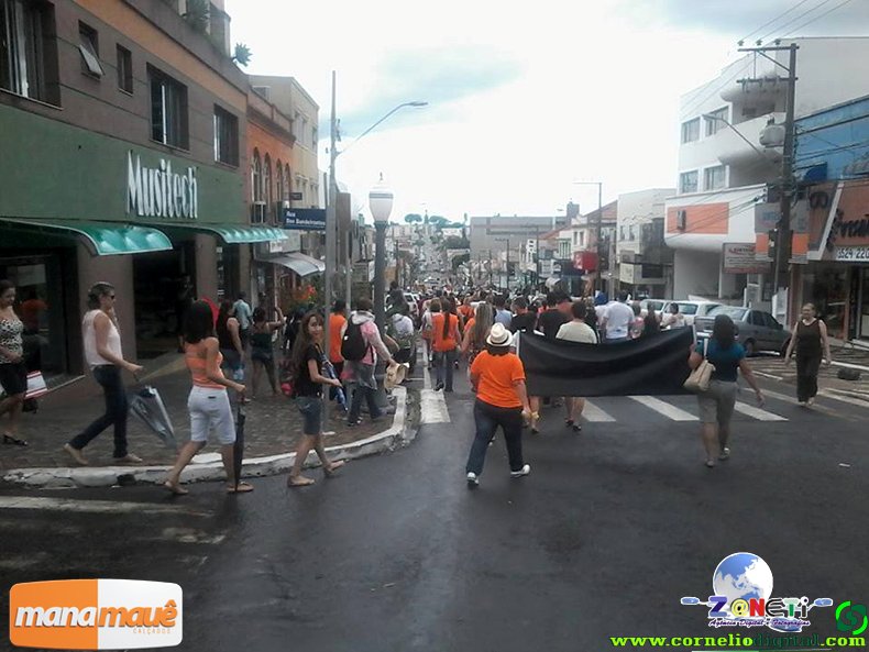 12-02-2015_funcionarios_estaduais_28.jpg