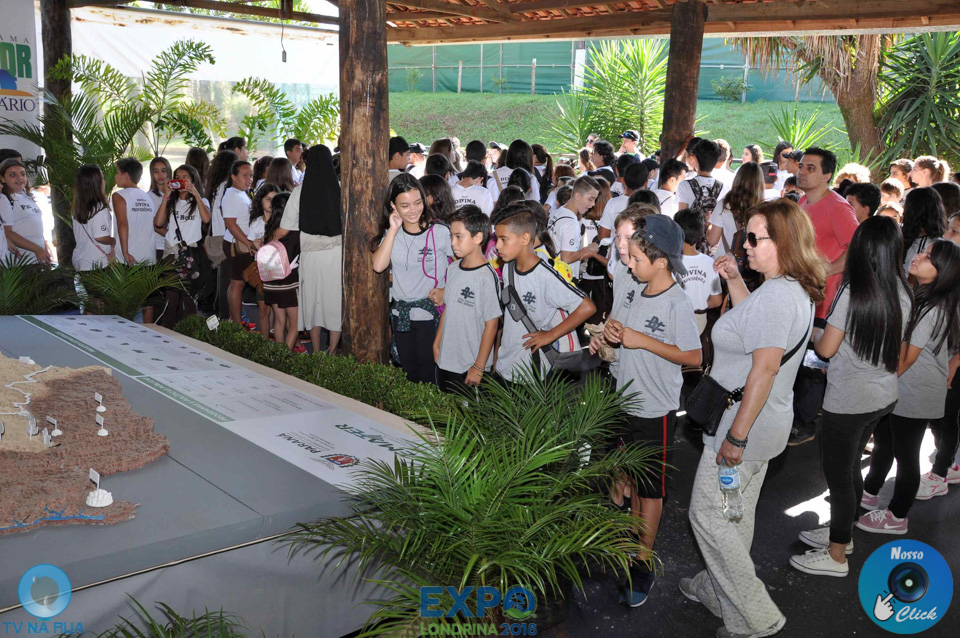 10-04-2018_ExpoLondrina_Visitas_Escolares_20.jpg