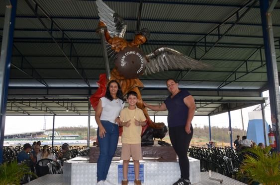 Filename=DSC_2323.jpg
Filesize=305KiB
Dimensions=960x636
Date added=Sep 30, 2025 DSC_2323.jpg