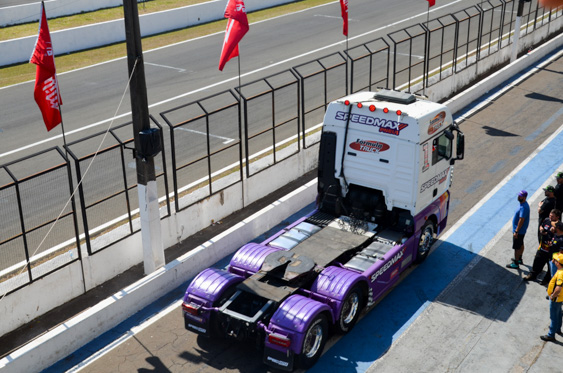 Filename=DSC_6546.jpg
Filesize=328KiB
Dimensions=960x636
Date added=Aug 19, 2025 DSC_6546.jpg