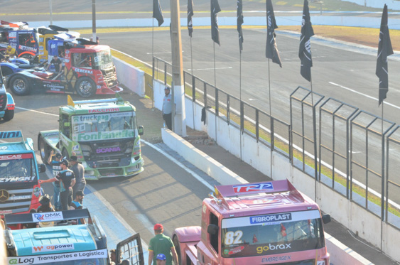 Filename=DSC_7131.jpg
Filesize=300KiB
Dimensions=960x636
Date added=Aug 19, 2025 DSC_7131.jpg