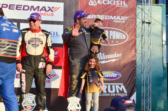 Filename=DSC_7245.jpg
Filesize=337KiB
Dimensions=960x636
Date added=Aug 19, 2025 DSC_7245.jpg