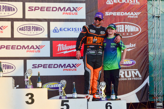 Filename=DSC_7357.jpg
Filesize=335KiB
Dimensions=960x636
Date added=Aug 19, 2025 DSC_7357.jpg