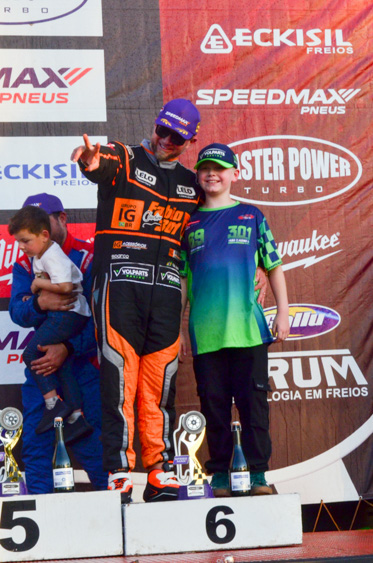 Filename=DSC_7362.jpg
Filesize=348KiB
Dimensions=636x960
Date added=Aug 19, 2025 DSC_7362.jpg