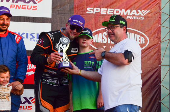 Filename=DSC_7371.jpg
Filesize=328KiB
Dimensions=960x636
Date added=Aug 19, 2025 DSC_7371.jpg