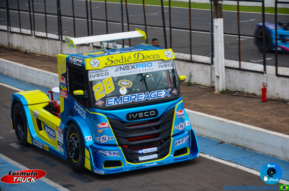 Filename=DSC_5594.jpg
Filesize=276KiB
Dimensions=960x636
Date added=Oct 21, 2025 DSC_5594.jpg