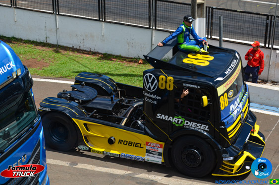 Filename=DSC_7374.jpg
Filesize=326KiB
Dimensions=960x636
Date added=Oct 21, 2025 DSC_7374.jpg