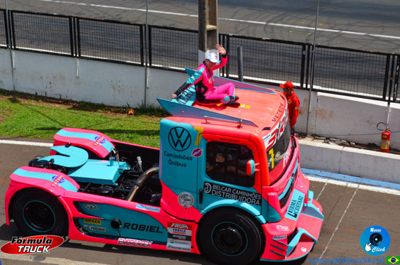 Filename=DSC_7381.jpg
Filesize=314KiB
Dimensions=960x636
Date added=Oct 21, 2025 DSC_7381.jpg