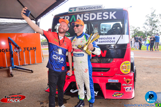 Filename=DSC_7800.jpg
Filesize=350KiB
Dimensions=960x636
Date added=Oct 21, 2025 DSC_7800.jpg