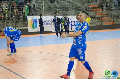 Filename=DSC_9520.jpg
Filesize=330KiB
Dimensions=960x636
Date added=Jun 23, 2025 DSC_9520.jpg