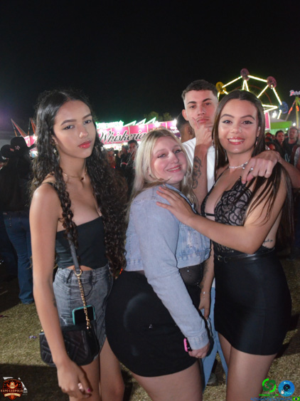 Filename=DSC_7641.jpg
Filesize=247KiB
Dimensions=720x960
Date added=Aug 31, 2025 DSC_7641.jpg