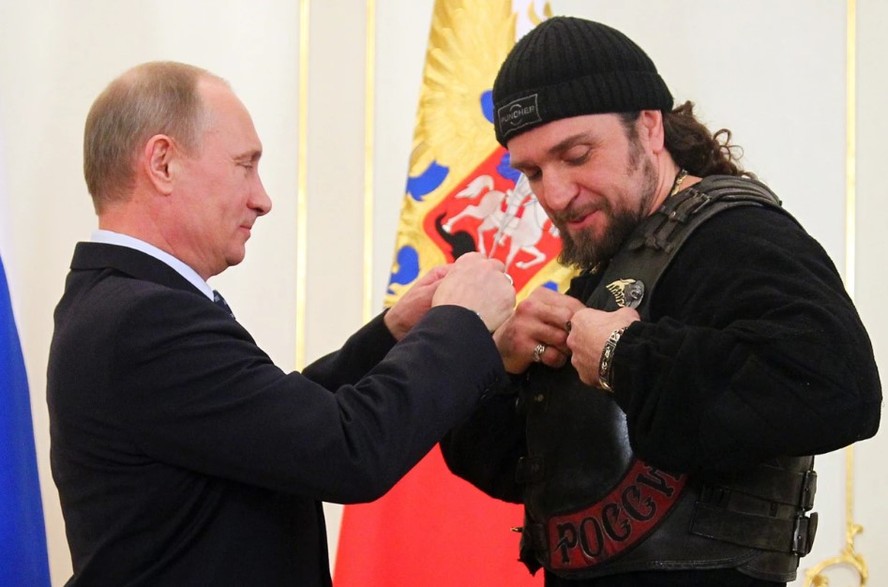 Novo braço direito de Putin é chefe de gangue de motociclistas, apelidado de 'Cirurgião' e fã de Stalin