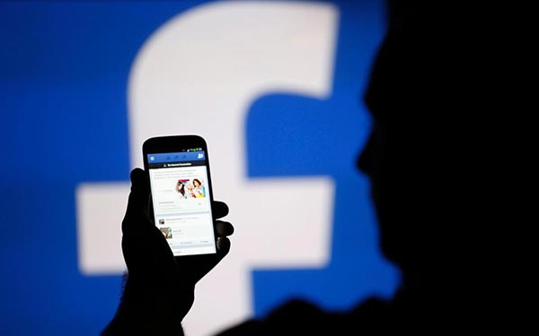Na mira da Justiça brasileira, Facebook pode sair do ar