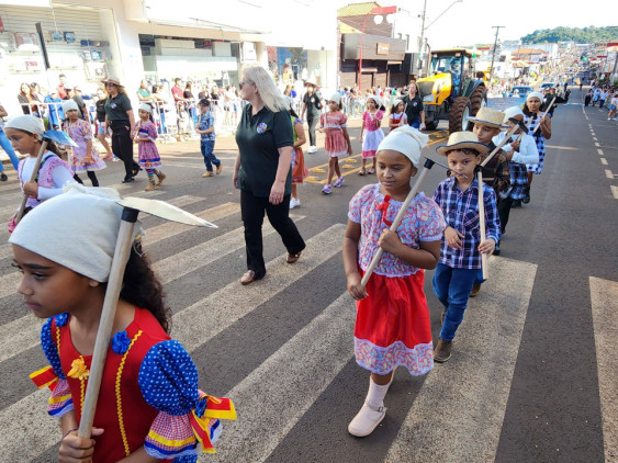 Desfile Comemorartivo - 01/05/2026 em Assai - Assai 94 Anos - Foto 87