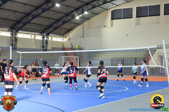 1 Edicao da Liga Norte Paranaense de Volei 30+ Feminino em Corn&eacute;lio Proc&oacute;pio - 22/03/2026 - Foto 12