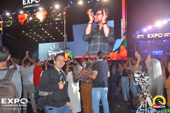 Expo Londrina 2026 - Deive Leonardo e Alvaro e Daniel em Londrina - 15/04/2026 - Foto 27