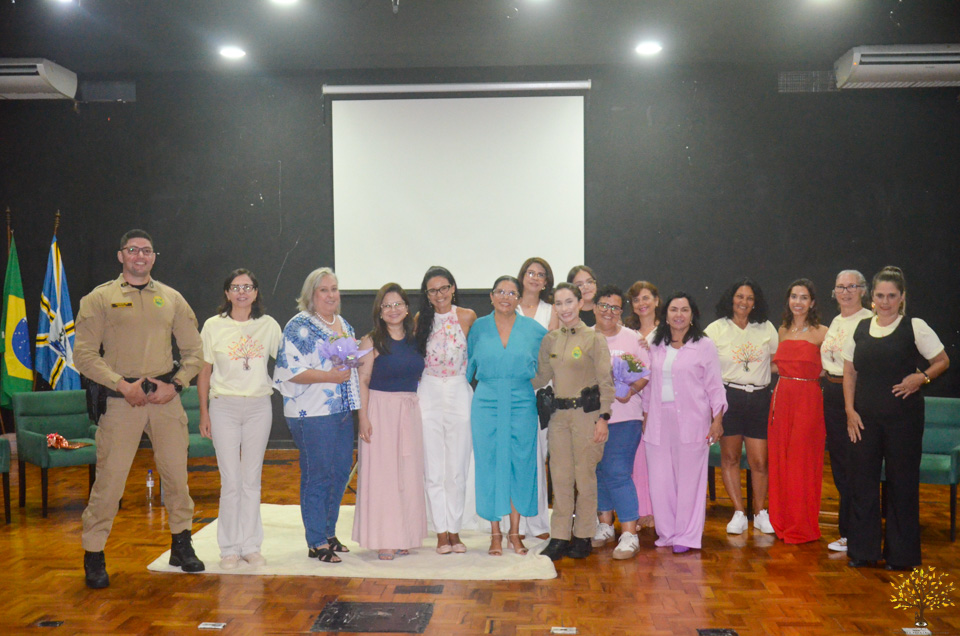Evento do Março Lilás reforça prevenção, saúde feminina e rede de proteção à mulher em Cornélio Procópio